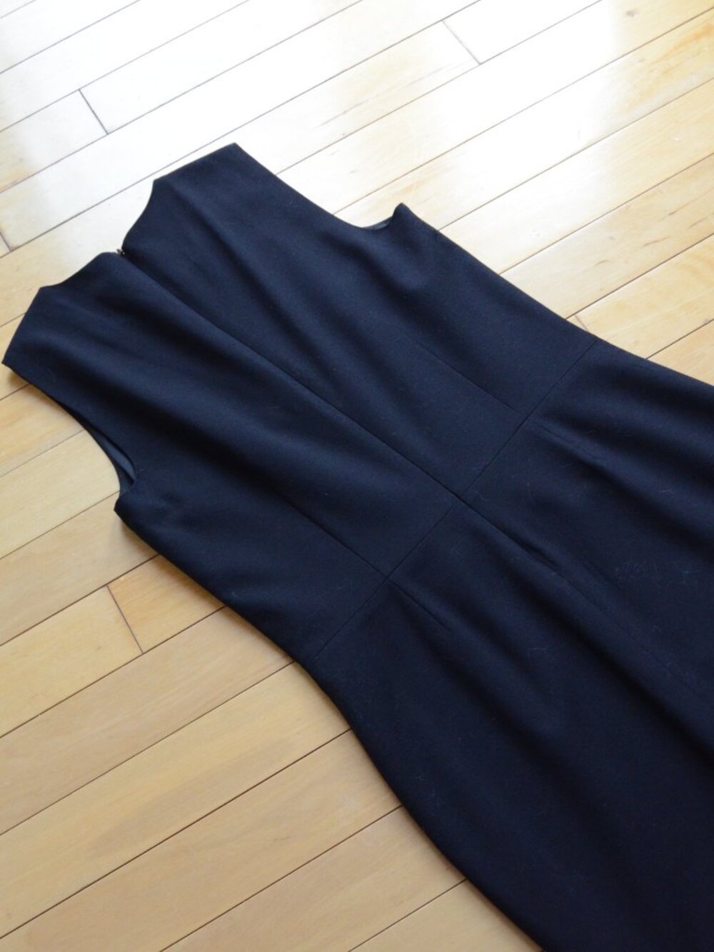 Theory Faux Wrap Black Wool Shift Dress Size 8 - Picture 9 of 10